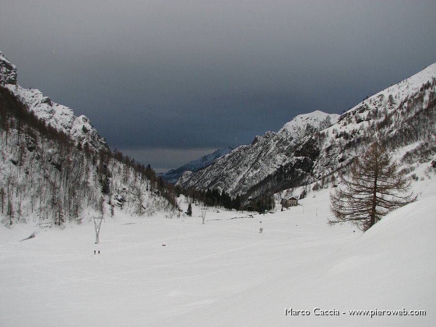 12_Arriva l'ultima neve del 2008.JPG